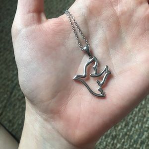 Beautiful Silver Bird Necklace